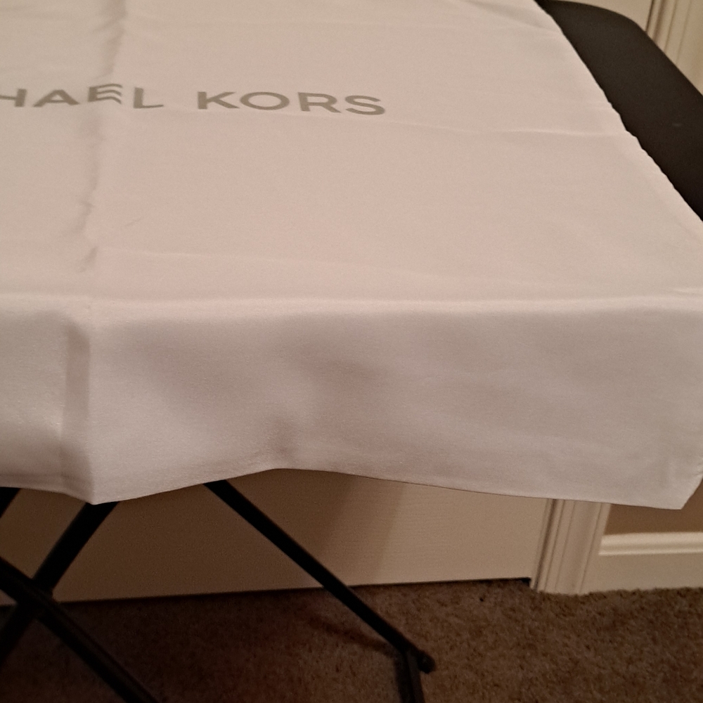 Michael Kors NWT XL Dust Bag - Picture 6 of 6